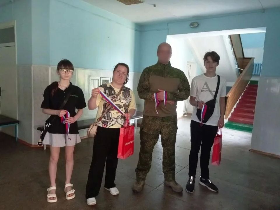 В преддверии Дня России улицы города наполнились праздничным настроением! В преддверии Дня России улицы города наполнились праздничным настроением!