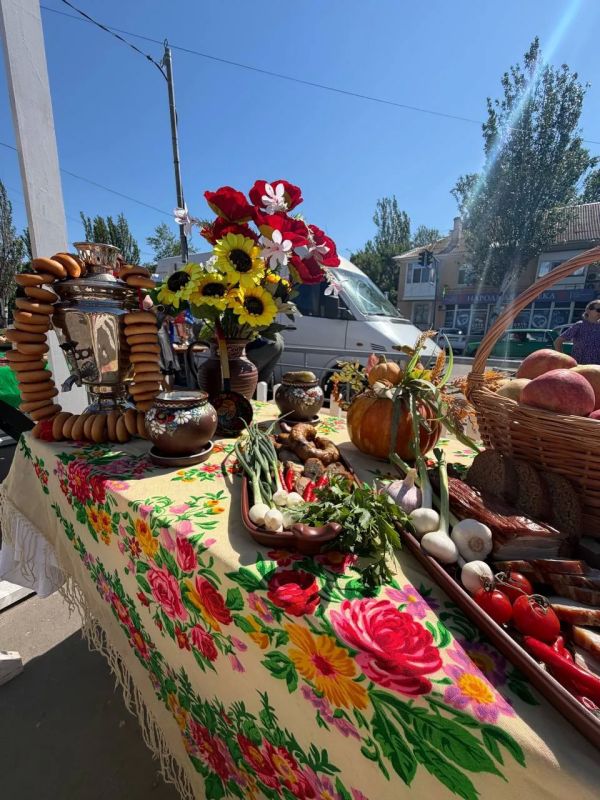 В Бердянске прошёл фестиваль русской кухни В Бердянске прошёл фестиваль русской кухни