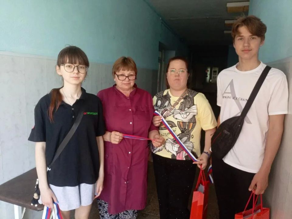 В преддверии Дня России улицы города наполнились праздничным настроением! В преддверии Дня России улицы города наполнились праздничным настроением!