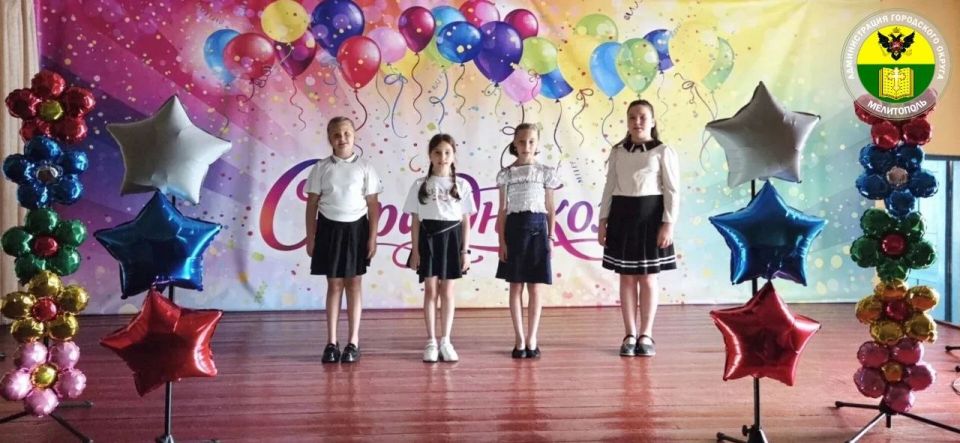 В посёлке Новое отметили День народного единства В посёлке Новое отметили День народного единства