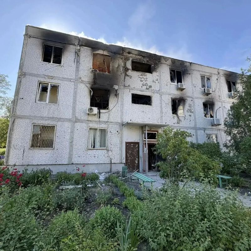 Киевский режим продолжает войну против мирных жителей Энергодара Киевский режим продолжает войну против мирных жителей Энергодара