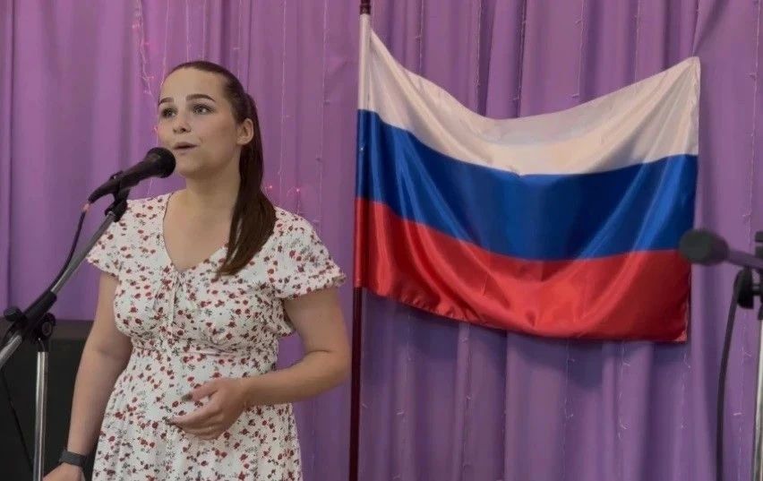«Душа России в песнях»: музыкальный праздник в ДК Андреевка «Душа России в песнях»: музыкальный праздник в ДК Андреевка