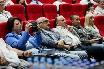 В Крыму обсудили перспективы развития систем водоснабжения и водоотведения южных регионов России