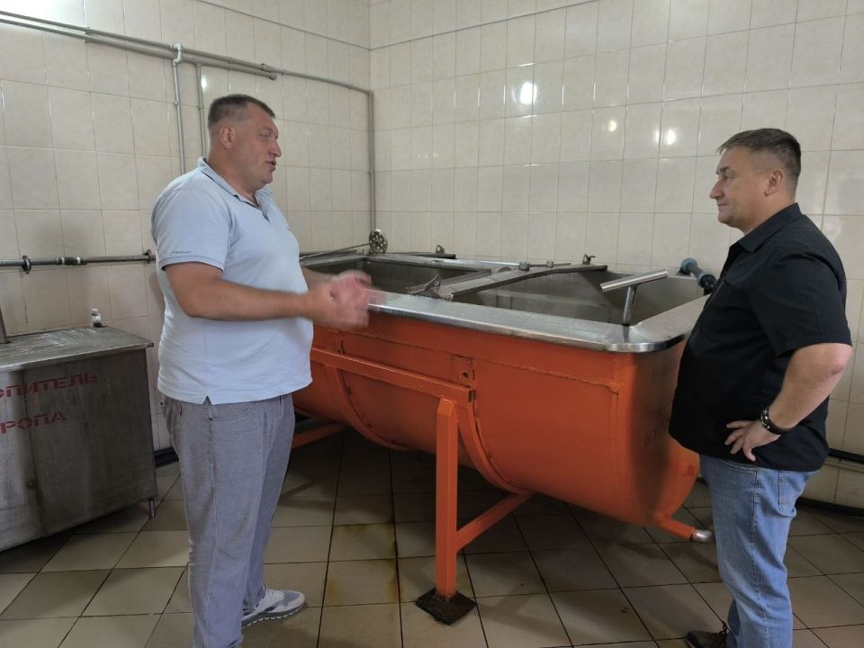 «Им квас как воздух был потребен».Алекксандр Сергеевич Пушкин «Им квас как воздух был потребен».Алекксандр Сергеевич Пушкин