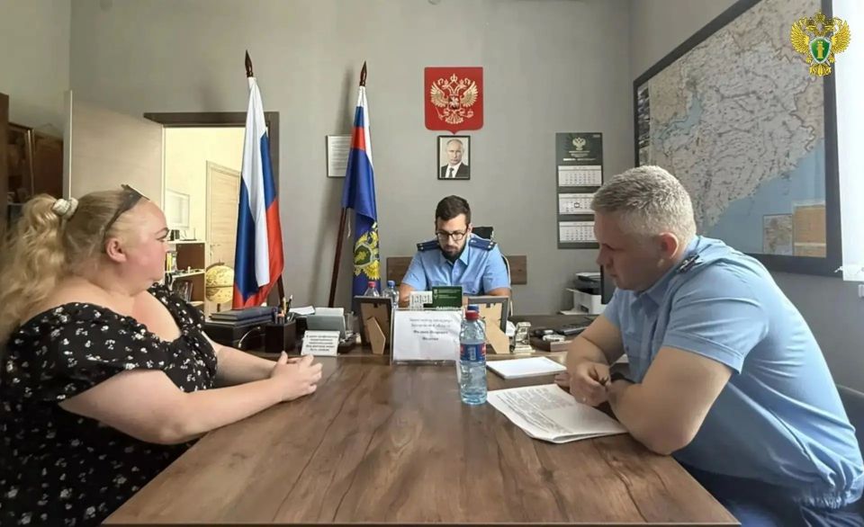 Выездной личный прием граждан прошел на базе Мелитопольской межрайонной природоохранной прокуратуры Выездной личный прием граждан прошел на базе Мелитопольской межрайонной природоохранной прокуратуры