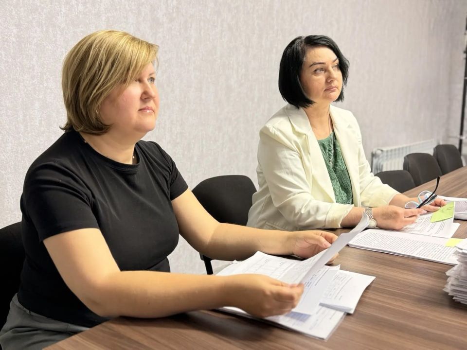 В Мелитопольском муниципальном округе состоялась видеоконференция по профилактике негативных явлений среди несовершеннолетних В Мелитопольском муниципальном округе состоялась видеоконференция по профилактике негативных явлений среди несовершеннолетних
