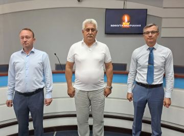 Сегодня, 22 июня, в День памяти и скорби сотрудники Администрации Бердянского городского округа присоединились к общероссийской акции «Минута молчания» и, собравшись вместе, почтили память предков, отдавших свои жизни в...