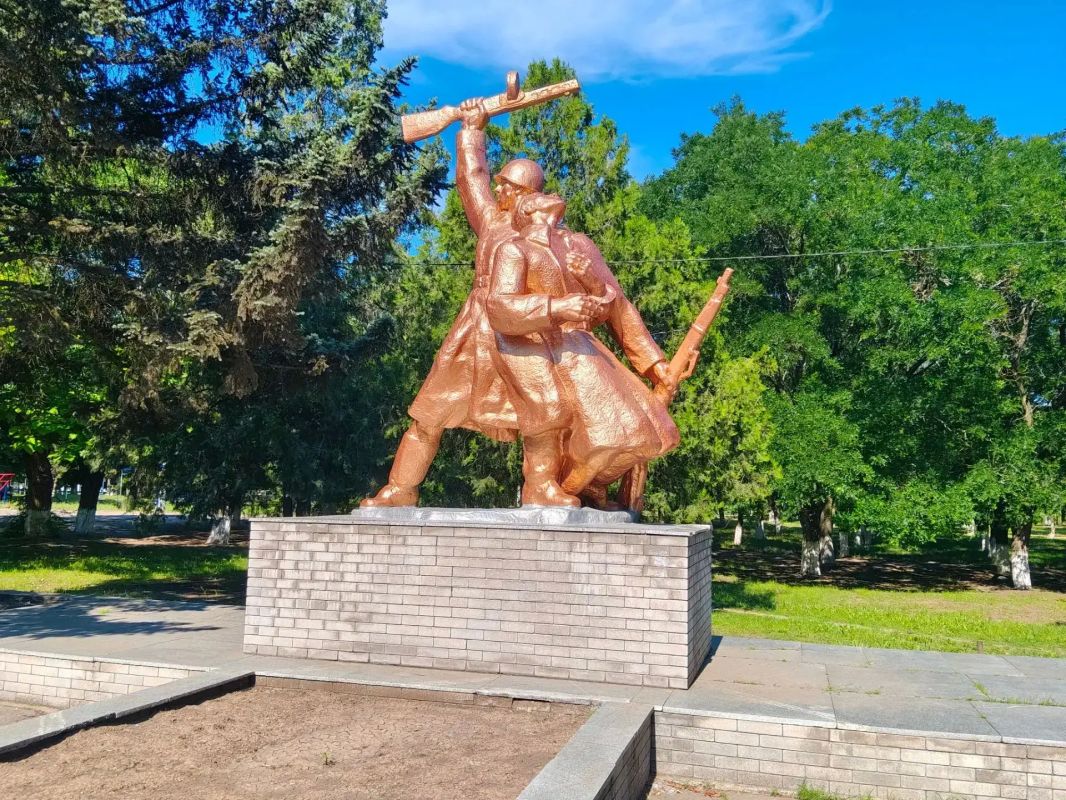 22 июня 1941 года - это трагическая дата в истории нашей страны 22 июня 1941 года - это трагическая дата в истории нашей страны