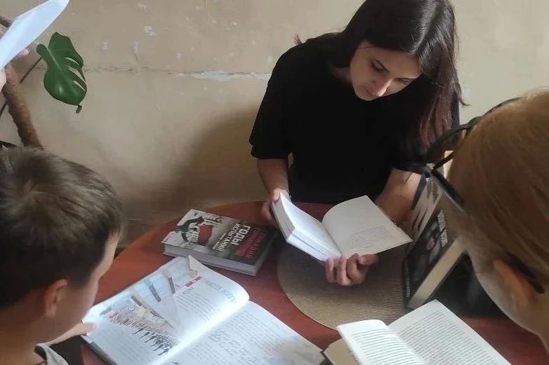В селе Плодородном прошёл митинг в День памяти и скорби В селе Плодородном прошёл митинг в День памяти и скорби