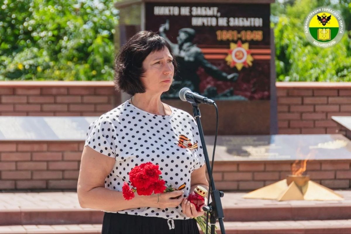 В День памяти и скорби у братской могилы в селе Терпенье почтили память павших воинов В День памяти и скорби у братской могилы в селе Терпенье почтили память павших воинов