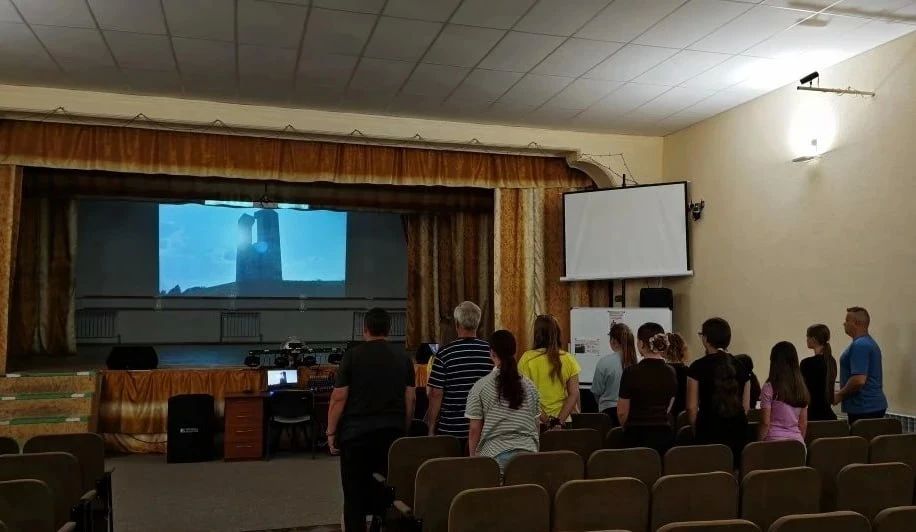 Свеча памяти: в селе Осипенко почтили героев Великой Отечественной войны Свеча памяти: в селе Осипенко почтили героев Великой Отечественной войны