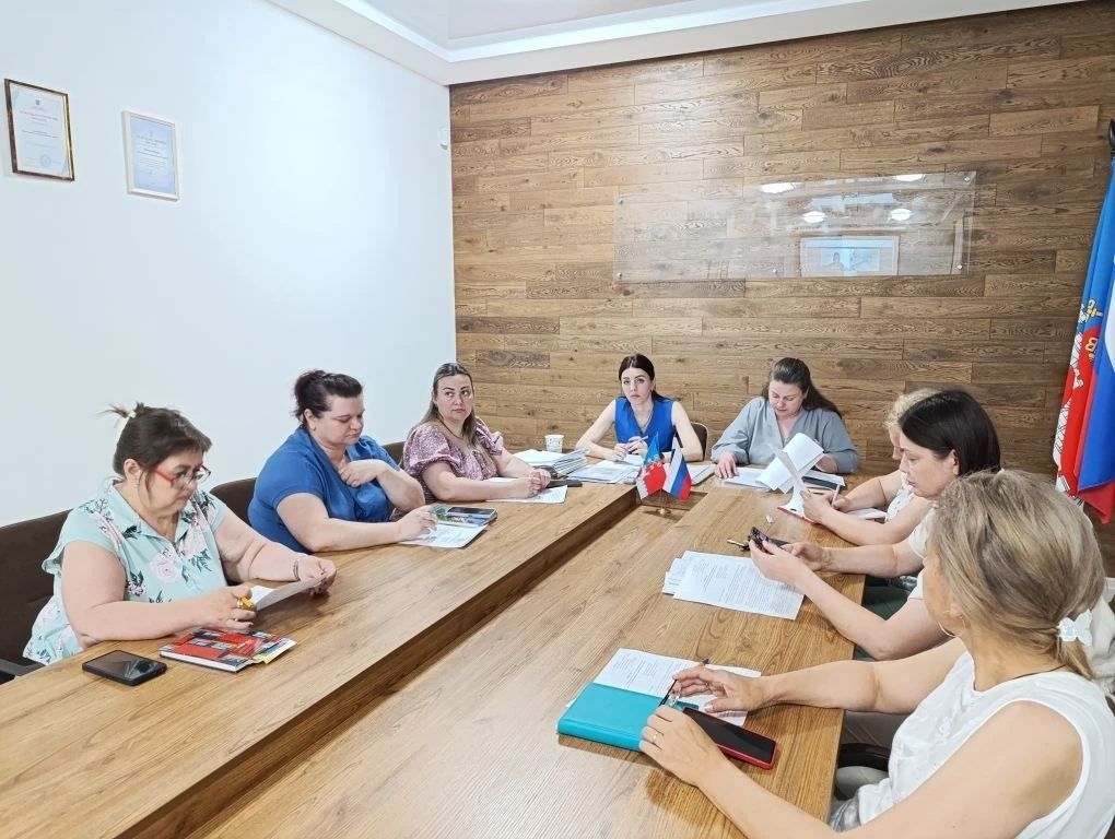 Очередное заседание комиссии по делам несовершеннолетних и защите их прав Васильевского муниципального округа Очередное заседание комиссии по делам несовершеннолетних и защите их прав Васильевского муниципального округа