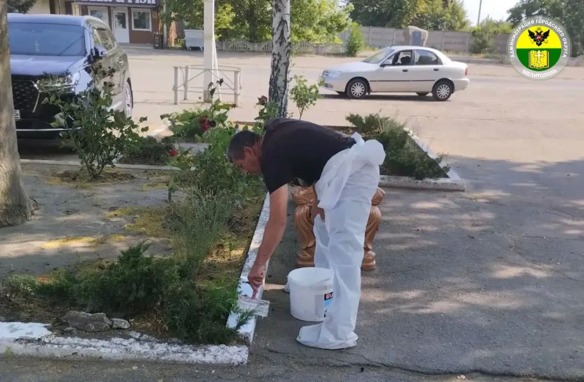 В населённых пунктах городского округа Мелитополь продолжаются работы по благоустройству В населённых пунктах городского округа Мелитополь продолжаются работы по благоустройству