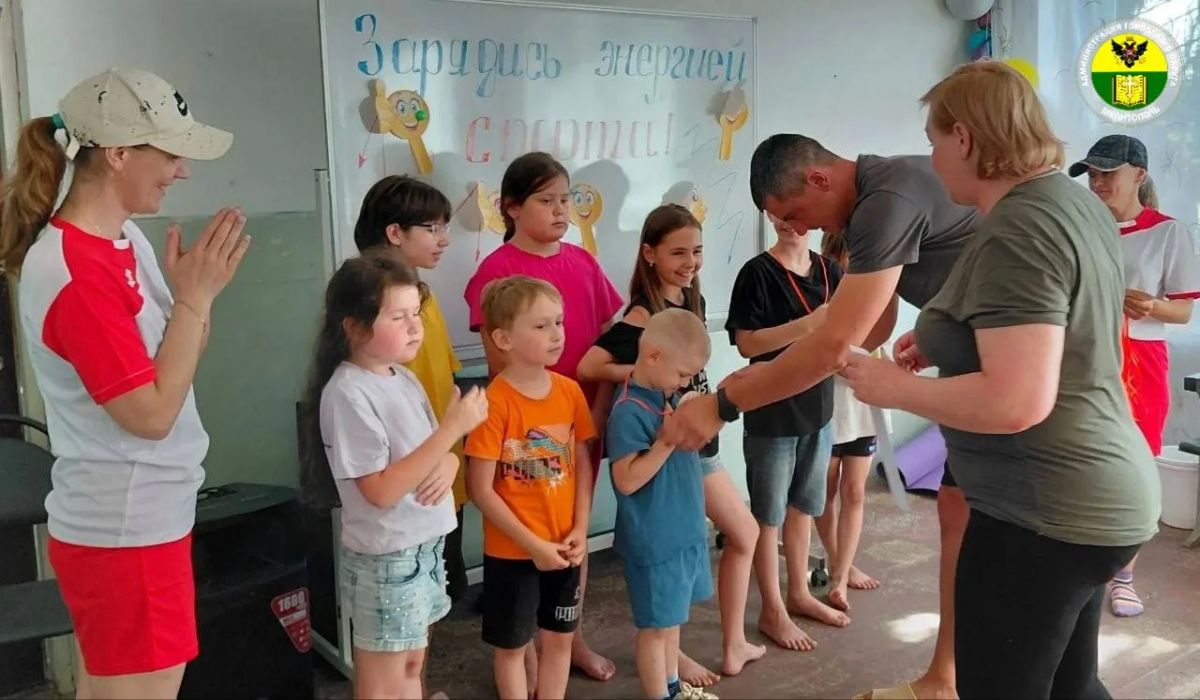 В Ефремовской библиотеке прошла познавательная беседа о вреде наркотических веществ с раздачей листовок «Скажи наркотикам нет!» В Ефремовской библиотеке прошла познавательная беседа о вреде наркотических веществ с раздачей листовок «Скажи наркотикам нет!»