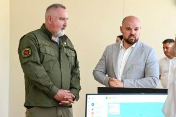 �������� �������� ����� � �������: ����� 4 ����� ��������� �� 2 ������ � ��������� ��������� �����