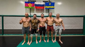 Спортсмены из Бердянска прошли учебно-тренировочные сборы по грэпплингу в Анапе