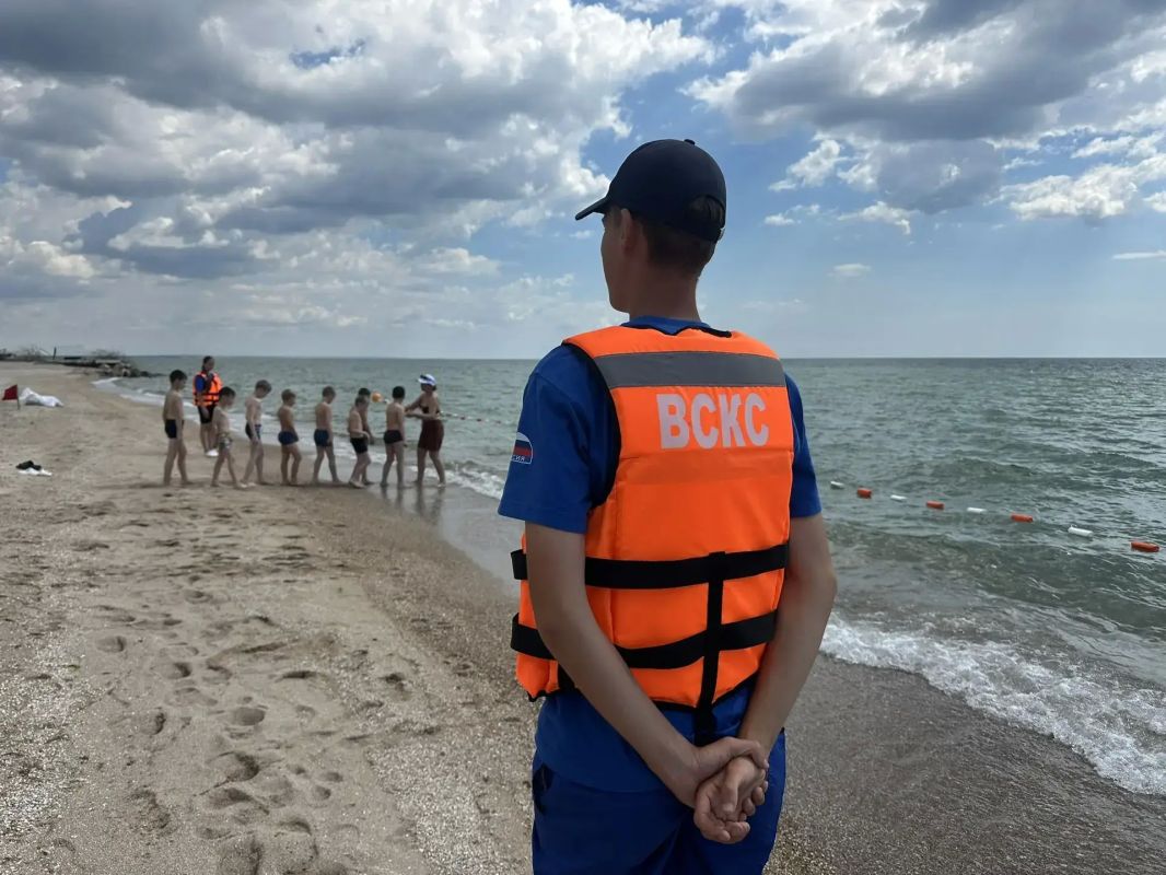 Добровольцы Запорожского РО ВСКС заступили на дежурство в ГБУЗ «Детский специализированный санаторий «Бердянский» Добровольцы Запорожского РО ВСКС заступили на дежурство в ГБУЗ «Детский специализированный санаторий «Бердянский»