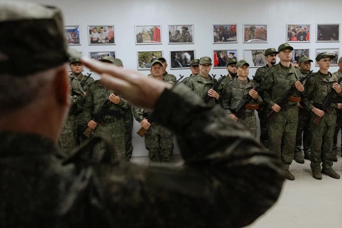Евгений Балицкий: Добровольцы батальона Запорожской области «БАРС-Запорожье» приняли военную присягу Евгений Балицкий: Добровольцы батальона Запорожской области «БАРС-Запорожье» приняли военную присягу