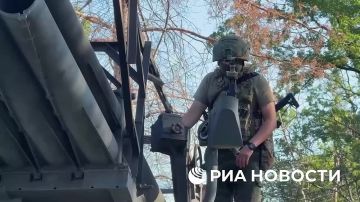 "Ураган" уничтожил военных и технику ВСУ на краснолиманском направлении - кадры работы РСЗО показали в Минобороны