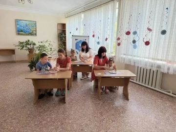 В ГБУ "Комплексный центр социального обслуживания населения" Министерства труда и социальной политики Запорожской области в отделении помощи матерям с детьми до 3-х лет обособленного подразделения г. Бердянск прошло ...