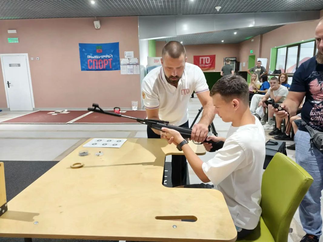 Юлия Сажаева: #Карта_действий. В водно-спортивном комплексе «Южный» прошла подготовка по нормативам ГТО для несовершеннолетних, состоящих на профилактическом учёте Юлия Сажаева: #Карта_действий. В водно-спортивном комплексе «Южный» прошла подготовка по нормативам ГТО для несовершеннолетних, состоящих на профилактическом учёте