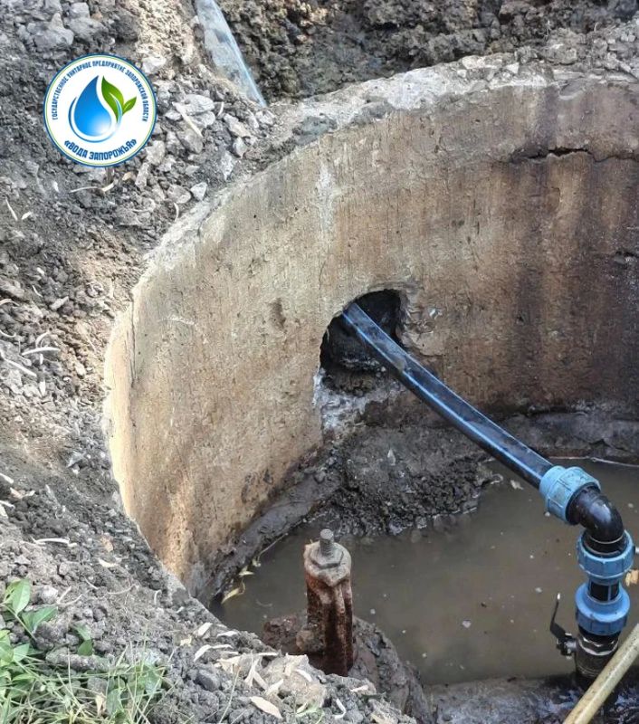 Специалисты филиала «Бердянское ПУВКХ» ГУП ЗО «Вода Запорожья» провели работы по замене аварийного участка водопровода по улице Ломоносова (г. Бердянск) Специалисты филиала «Бердянское ПУВКХ» ГУП ЗО «Вода Запорожья» провели работы по замене аварийного участка водопровода по улице Ломоносова (г. Бердянск)