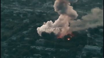 Донецкий фронт. Операторы ВС РФ применив беспилотники "Гербера–Сикер" разнесли точку запуска БПЛА и пункт временной дислокации укрорейха в районе Доброполья