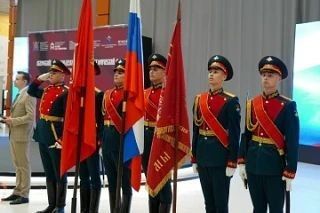 Эдуард Басурин: XVI Всероссийский молодёжный военно-исторический форум «Александровский стяг» открылся 7 июля в историческом парке «Россия – моя история»