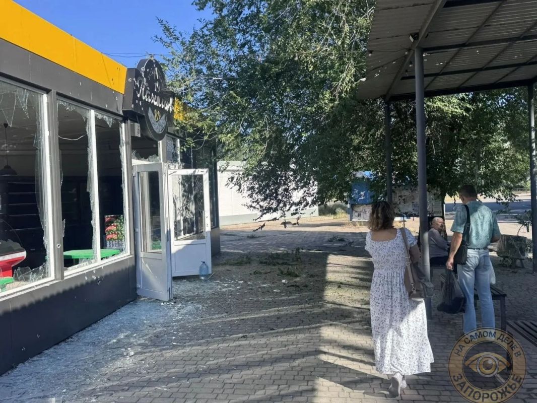 Трагедия в Энергодаре: удар БПЛА по автобусной остановке Трагедия в Энергодаре: удар БПЛА по автобусной остановке