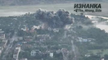 Мощнейший авиаудар ФАБ-3000 с УМПК по ПВД ВСУ в Орехове, Запорожской области