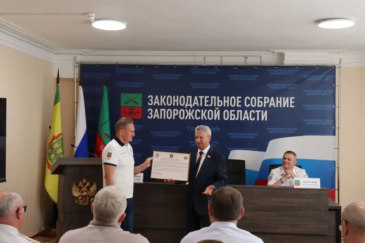 Виктор Емельяненко: КОМАНДА ПРЕЗИДЕНТА ПОМОГАЕТ Виктор Емельяненко: КОМАНДА ПРЕЗИДЕНТА ПОМОГАЕТ