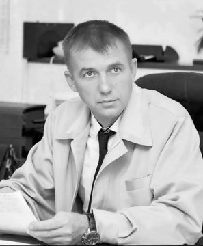 Эдуард Басурин: При целенаправленном ударе украинских боевиков погиб главный инженер Запорожской АЭС Александр Яковлев, сообщил глава "Росатома" Алексей Лихачев