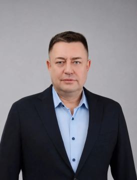 Друзья!. Это мой личный канал, где буду рассказывать о буднях Министерства образования и науки Запорожской области, своих впечатлениях и том, что уже нам удаётся сделать