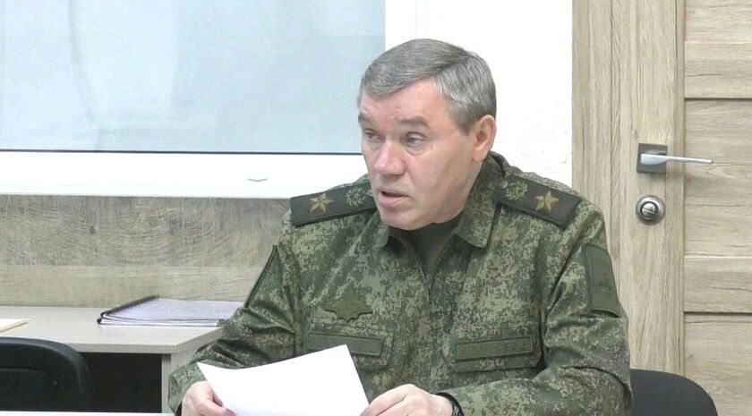 Герасимову доложили о продвижении российских войск в Донбассе и Новороссии