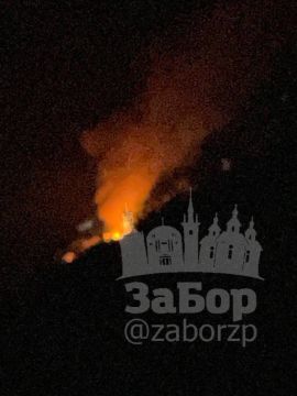 Другие кадры из Запорожья, ночью туда залетели «Герани»