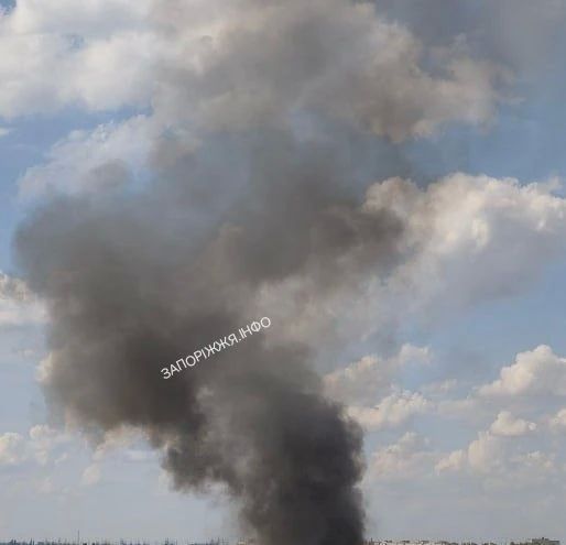Хохлы жалуются о прилёте по предприятию "Олис" в Запорожье Хохлы жалуются о прилёте по предприятию "Олис" в Запорожье