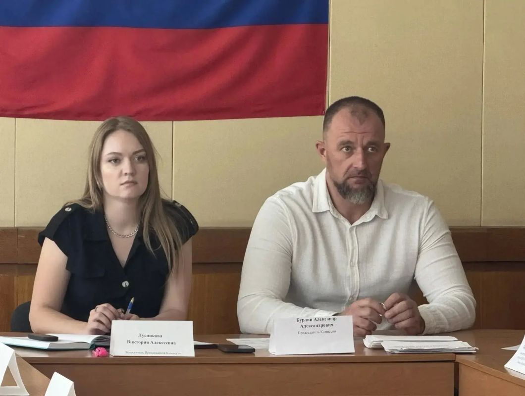 Представители Бердянска приняли участие в областном семинаре по вопросам профилактики правонарушений среди несовершеннолетних Представители Бердянска приняли участие в областном семинаре по вопросам профилактики правонарушений среди несовершеннолетних