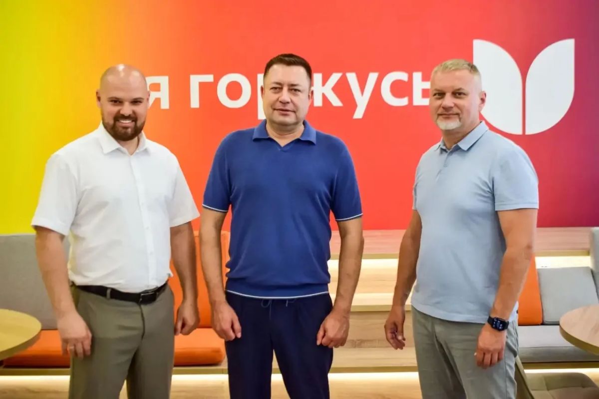 Дмитрий Алференко: Проверил, как организована приёмная кампания в Мелитопольском государственном университете Дмитрий Алференко: Проверил, как организована приёмная кампания в Мелитопольском государственном университете