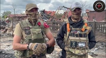 Дмитрий Рогозин: Бойцы Центра специального назначения "Барс-Сармат", оперативно прибывшие на помощь пострадавшим мирным жителям в Кирилловке, рассказывают подробности об этом варварском акте военных преступников ВСУ
