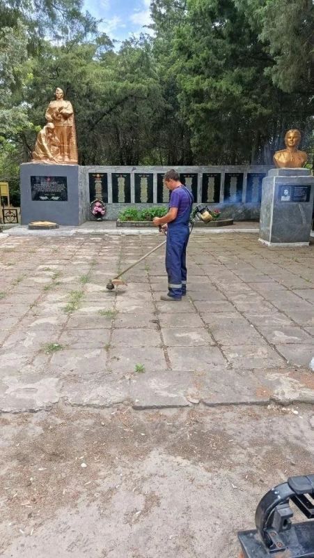 Благоустройство общественных территорий в селе Ефремовка Благоустройство общественных территорий в селе Ефремовка