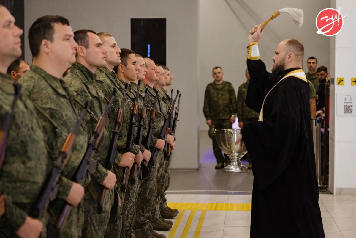 В Запорожской области новобранцы добровольческого отряда «БАРС-Запорожье» принесли присягу В Запорожской области новобранцы добровольческого отряда «БАРС-Запорожье» принесли присягу