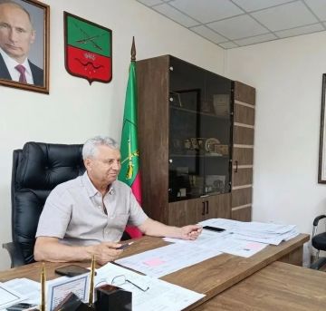Виктор Емельяненко: Состоялась рабочая встреча с директором отдела развития розничного бизнеса банка ВТБ в Мелитополе Ильёй Крахмаловым
