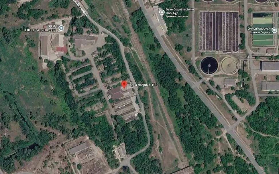 Российские войска нанесли групповой удар реактивными беспилотниками «Герань-4» по местам хранения боеприпасов в Космическом районе Запорожья Российские войска нанесли групповой удар реактивными беспилотниками «Герань-4» по местам хранения боеприпасов в Космическом районе Запорожья