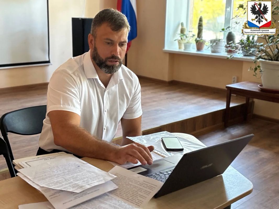 В Черниговке состоялось внеочередное заседание окружного Совета депутатов