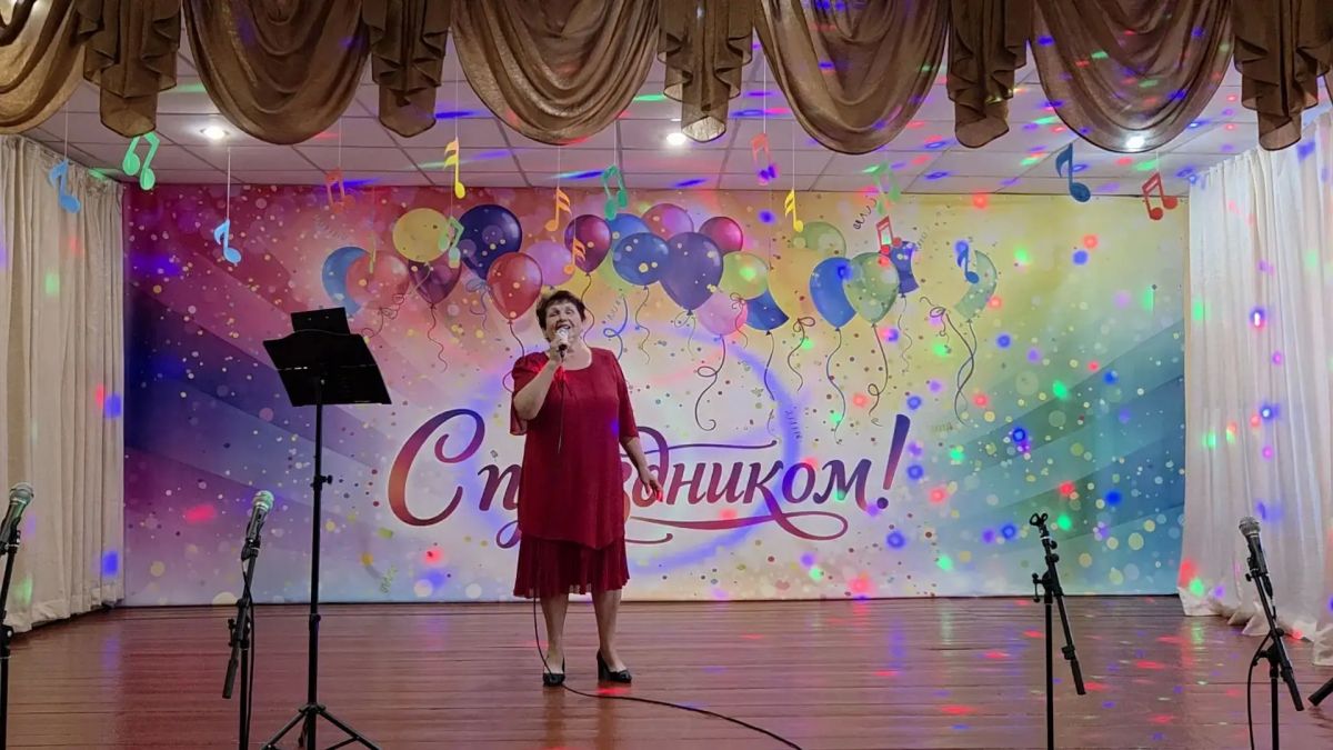 Июльские напевы: Вечер музыки и поэзии в нашем клубе! Июльские напевы: Вечер музыки и поэзии в нашем клубе!