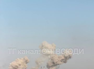 Дым поднимается после атаки БпЛА по Запорожью