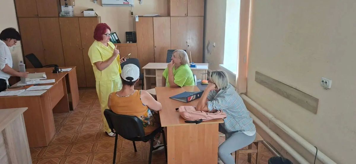Путь к новой работе. Кадровый центр по пгт Акимовке и Акимовскому району провёл выездную встречу с высвобождаемыми работниками предприятия Путь к новой работе. Кадровый центр по пгт Акимовке и Акимовскому району провёл выездную встречу с высвобождаемыми работниками предприятия