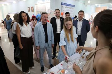 В Зерноградском районе стартовал образовательный проект «Мамина радость»