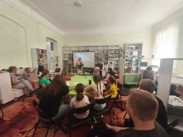 На прошлой неделе в Центральной библиотеке Приморска состоялось патриотическое мероприятие "От Первой мировой до специальной военной операции"
