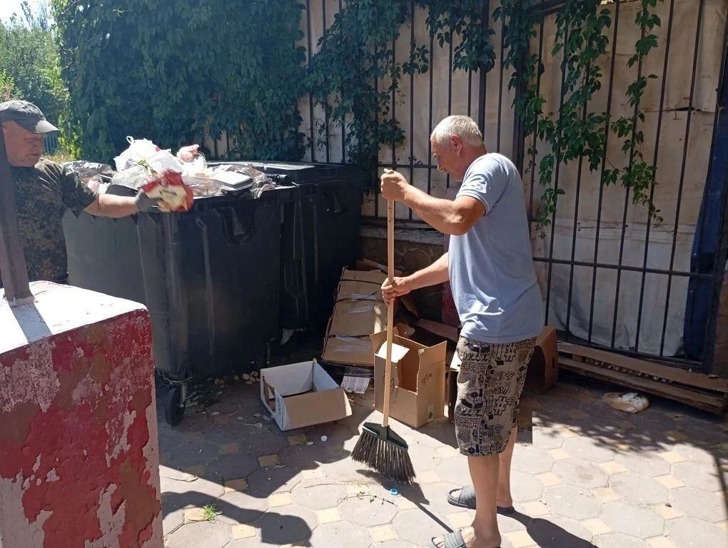 Уборка территорий в Кирилловском сельском поселении Уборка территорий в Кирилловском сельском поселении